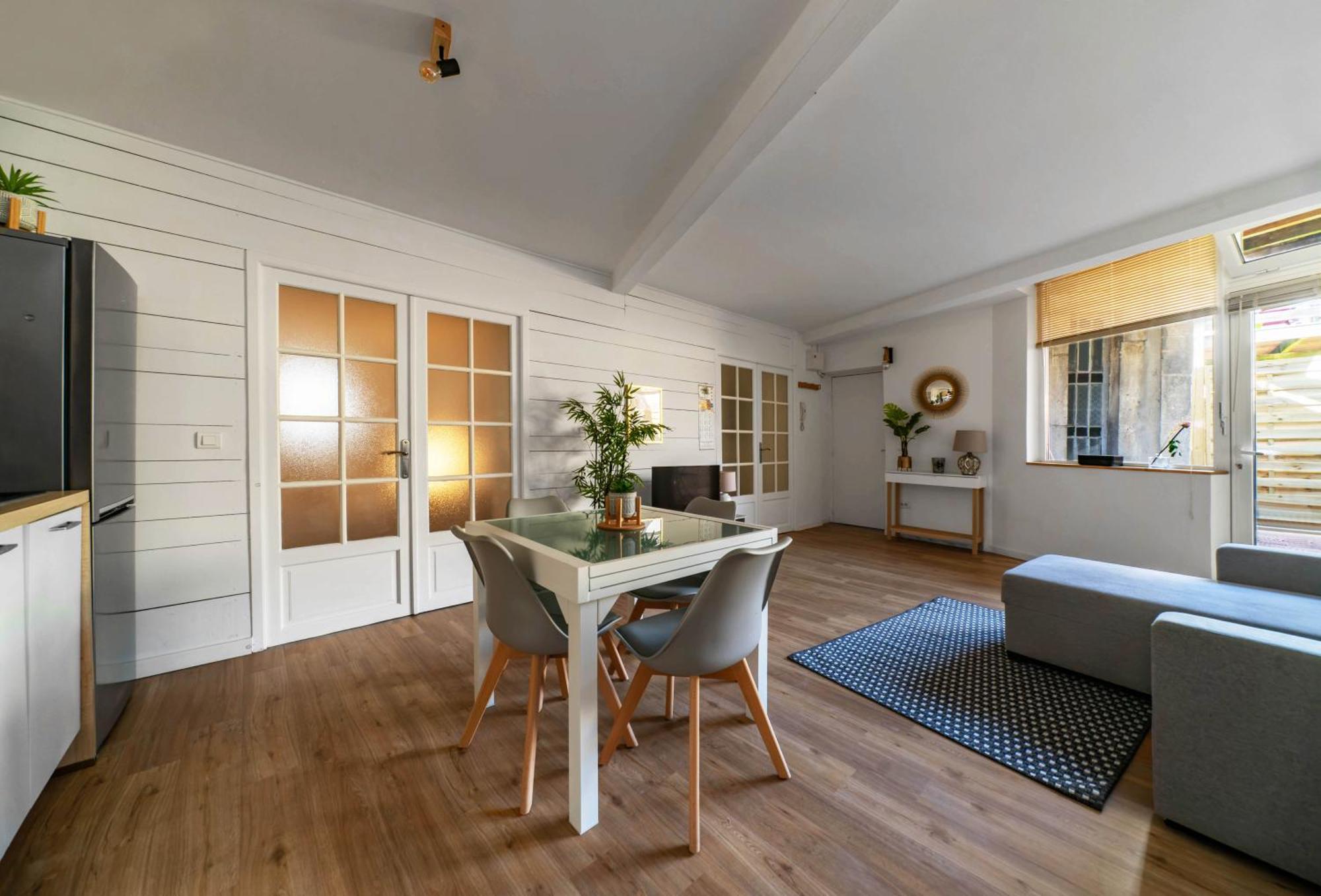 Le Celestin - Appartement 2 Chambres Avec Jardin En Centre Ville Vichy Exterior photo
